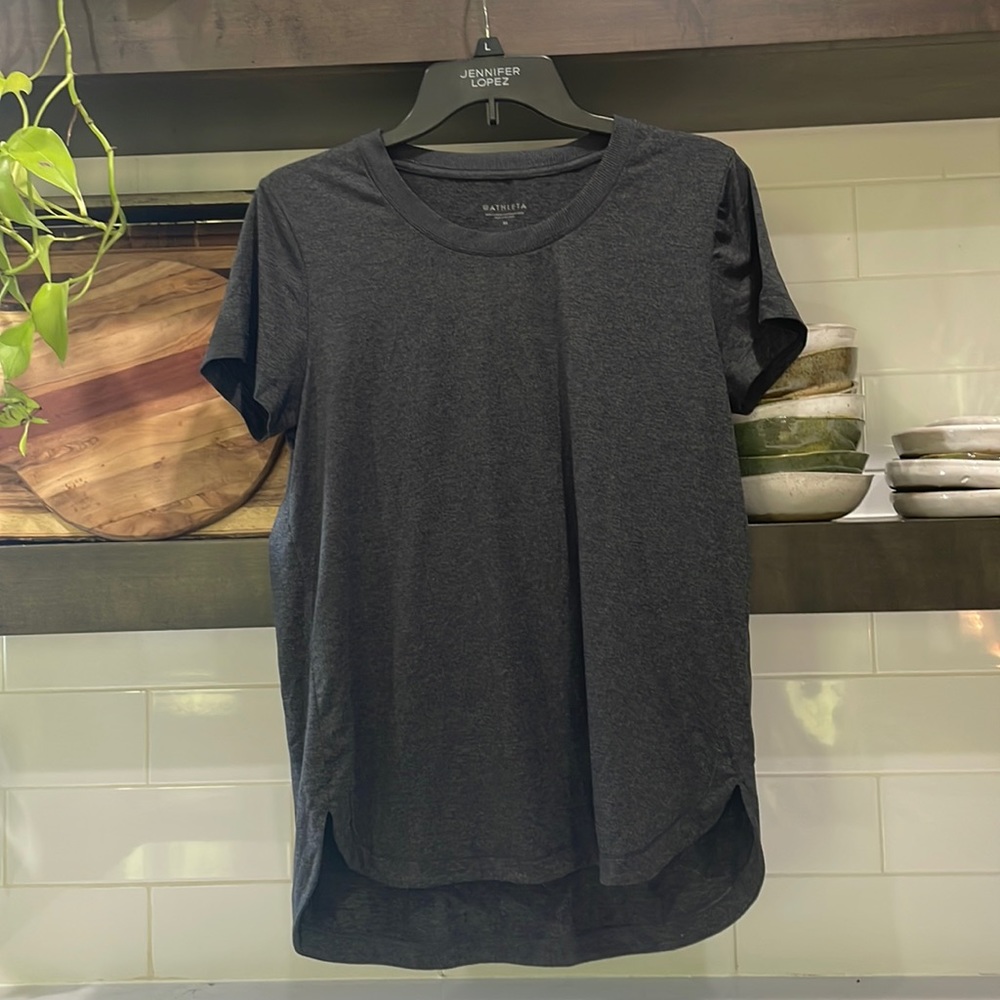 Athleta top